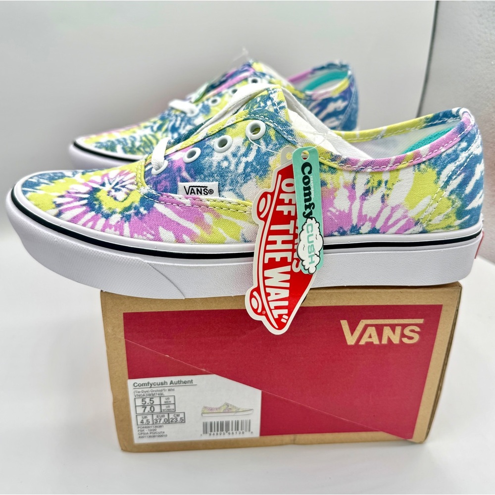 NWT Vans Comfycush Authentic Low Classic Sneaker cushioned Tie Dye Orchid White
